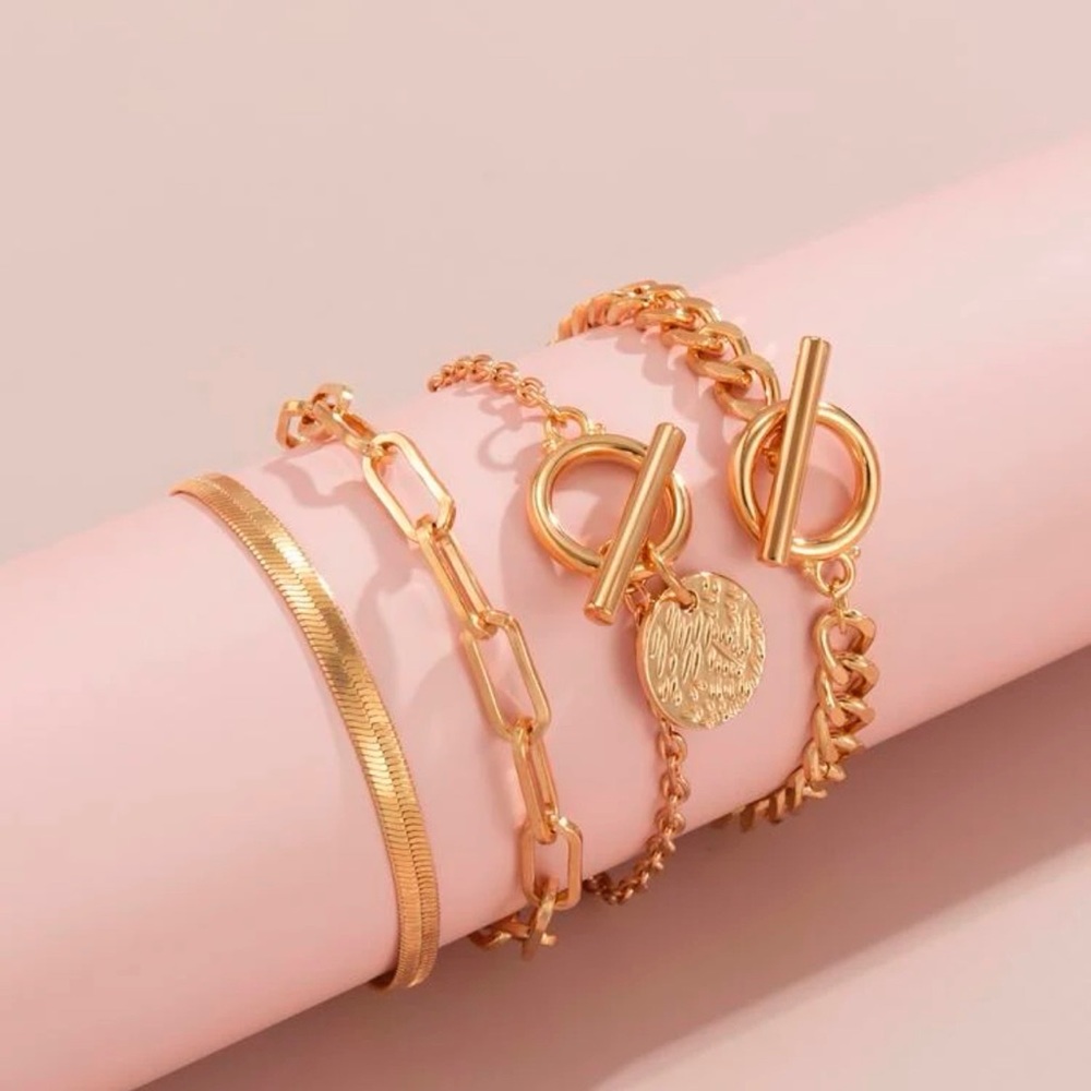 🎉HP🎉 Layered Round Charm Gold Bracelets (Boutique) - Picture 4 of 9